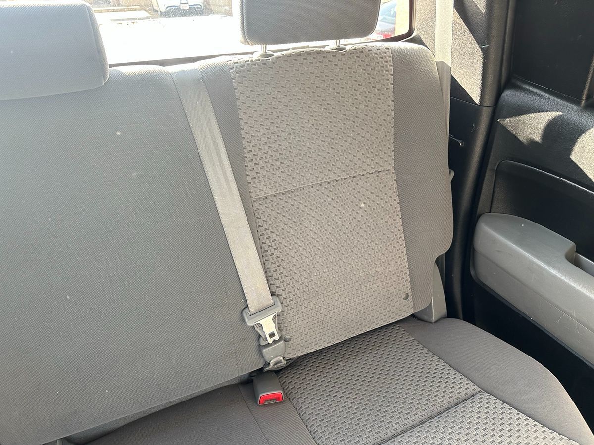 2013 Toyota Tundra Double Cab photo 17