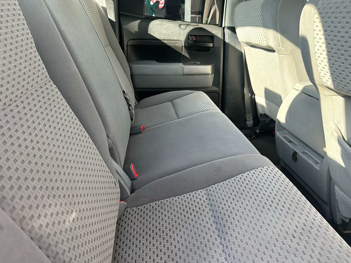 2013 Toyota Tundra Double Cab photo 20