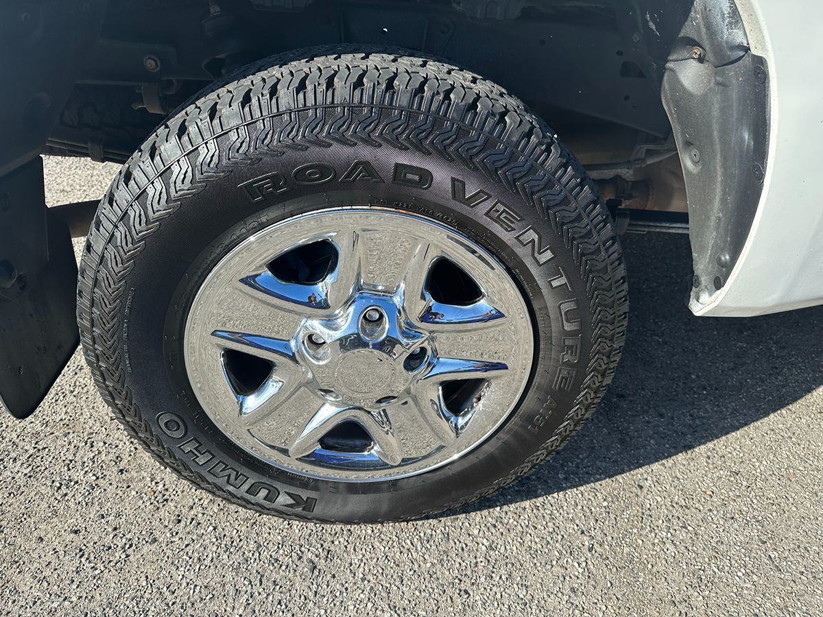 2013 Toyota Tundra Double Cab photo 21