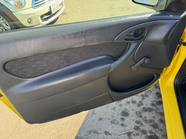 Sold 2003 Ford Focus ZX3 Base in La Crescenta