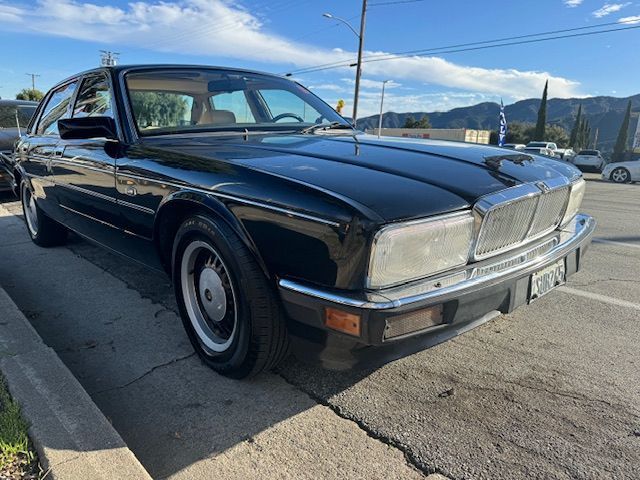 1990 Jaguar XJ Vanden Plas 