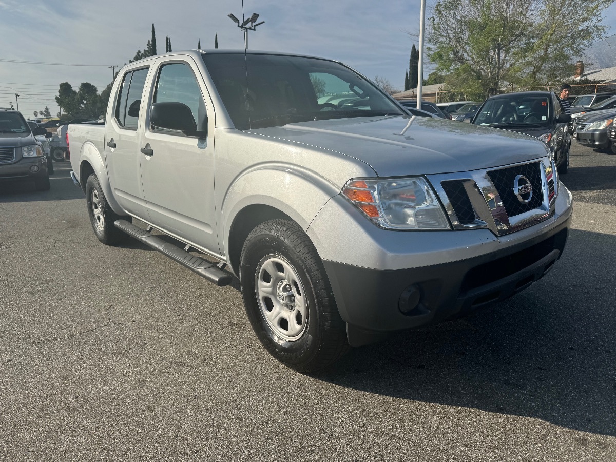 2012 Nissan Frontier S