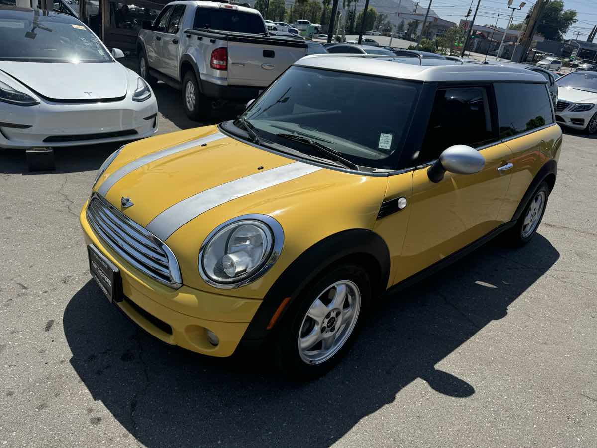 Sold 2009 MINI Cooper Clubman in La Crescenta