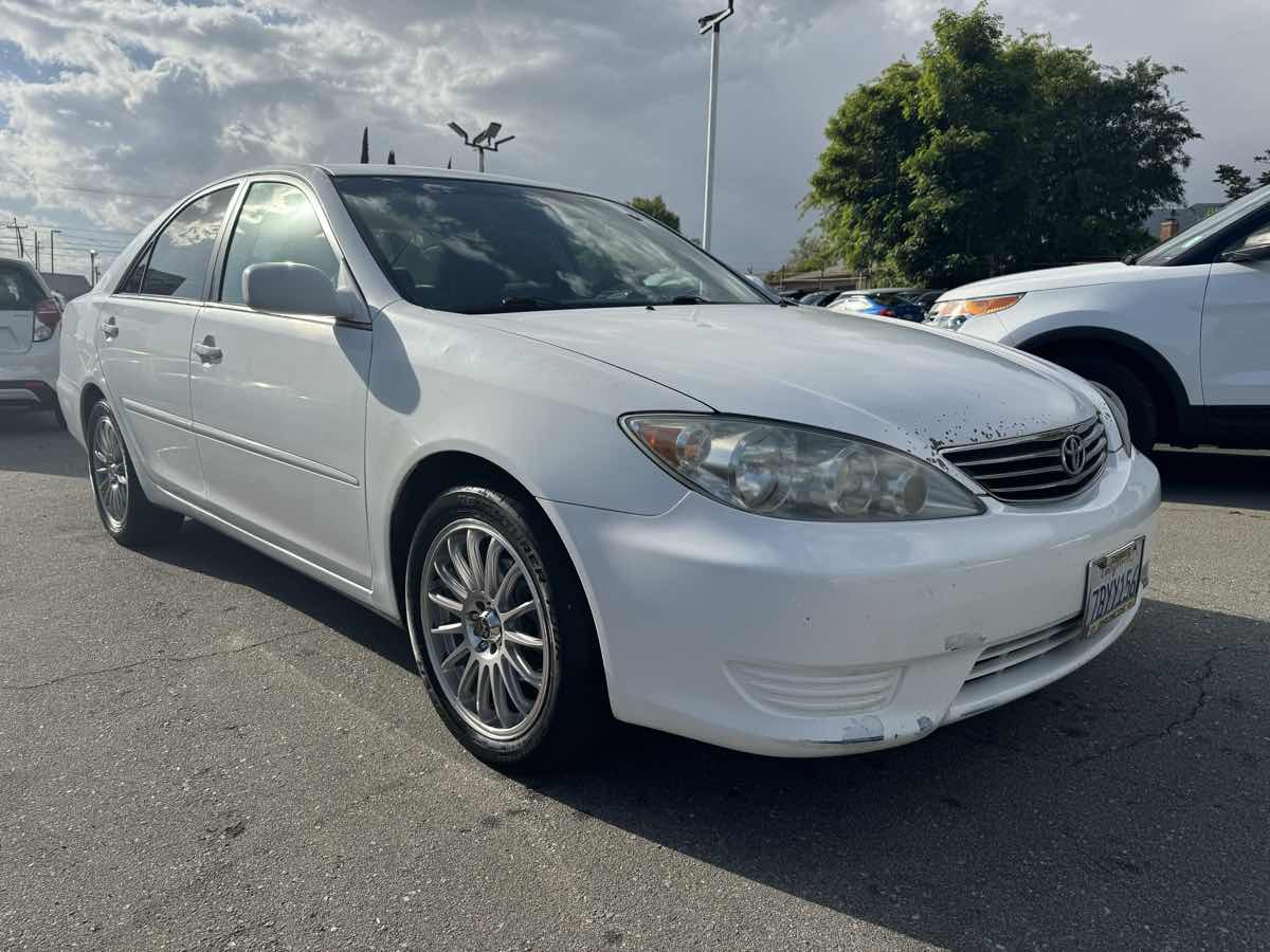 2005 Toyota Camry SE