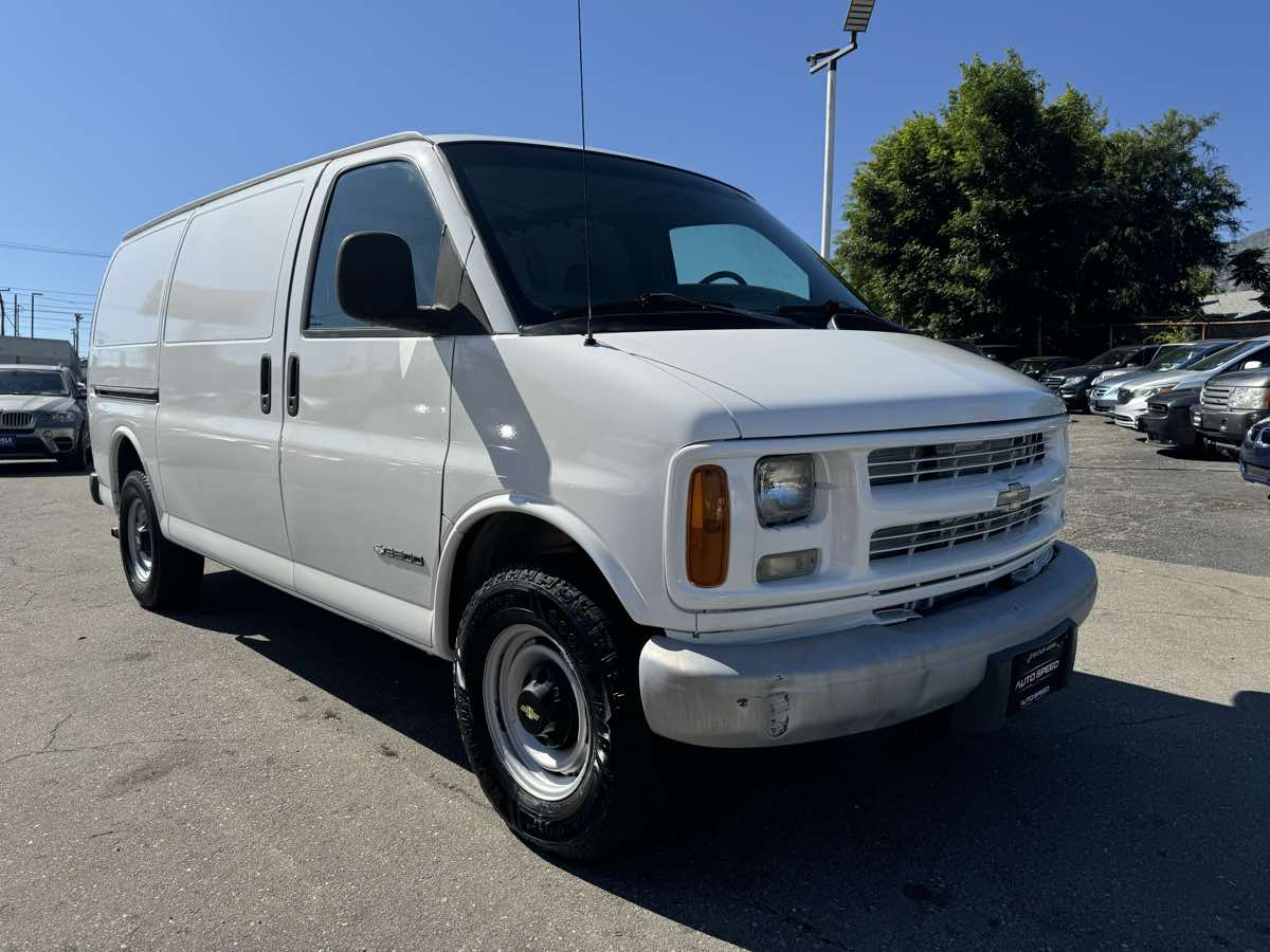 Sold 2002 Chevrolet Express Cargo Van in La Crescenta