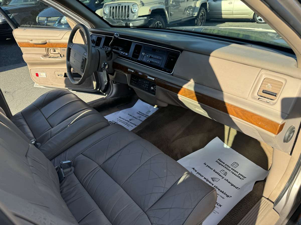 Sold 1994 Mercury Grand Marquis LS in La Crescenta