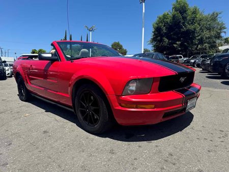 2006 Ford Mustang Deluxe