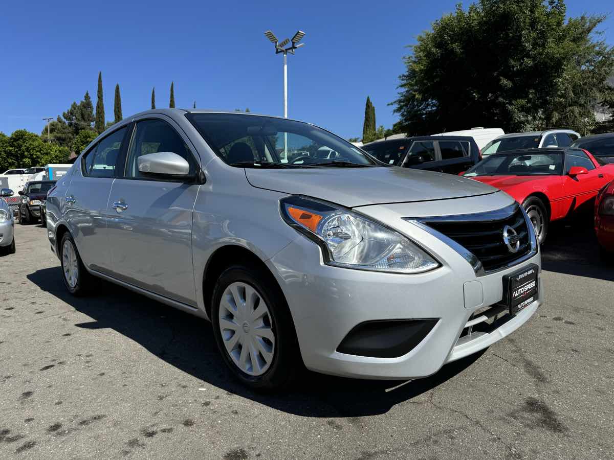 2018 Nissan Versa Sedan SV