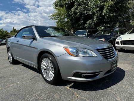 2013 Chrysler 200 Limited