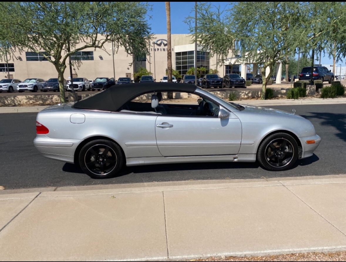 2001 Mercedes-Benz CLK320 Cabriolet