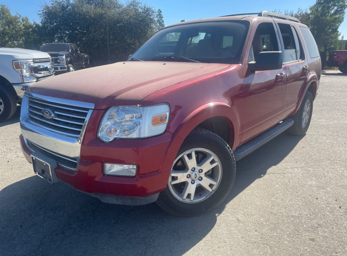 2010 Ford Explorer XLT