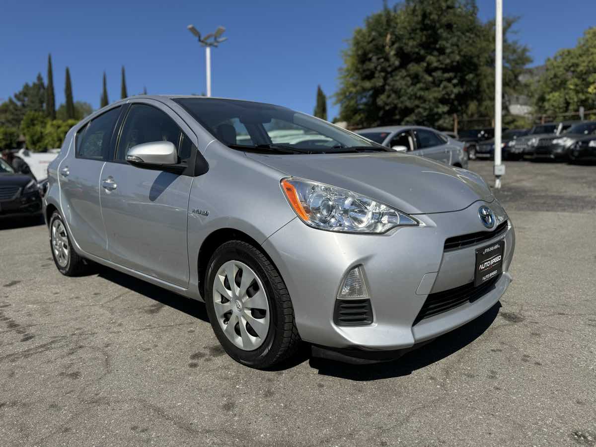 2014 Toyota Prius c One