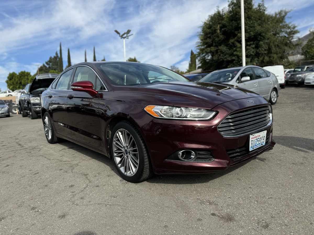 2013 Ford Fusion SE