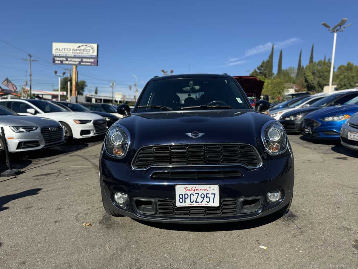2014 Mini Countryman S photo 2