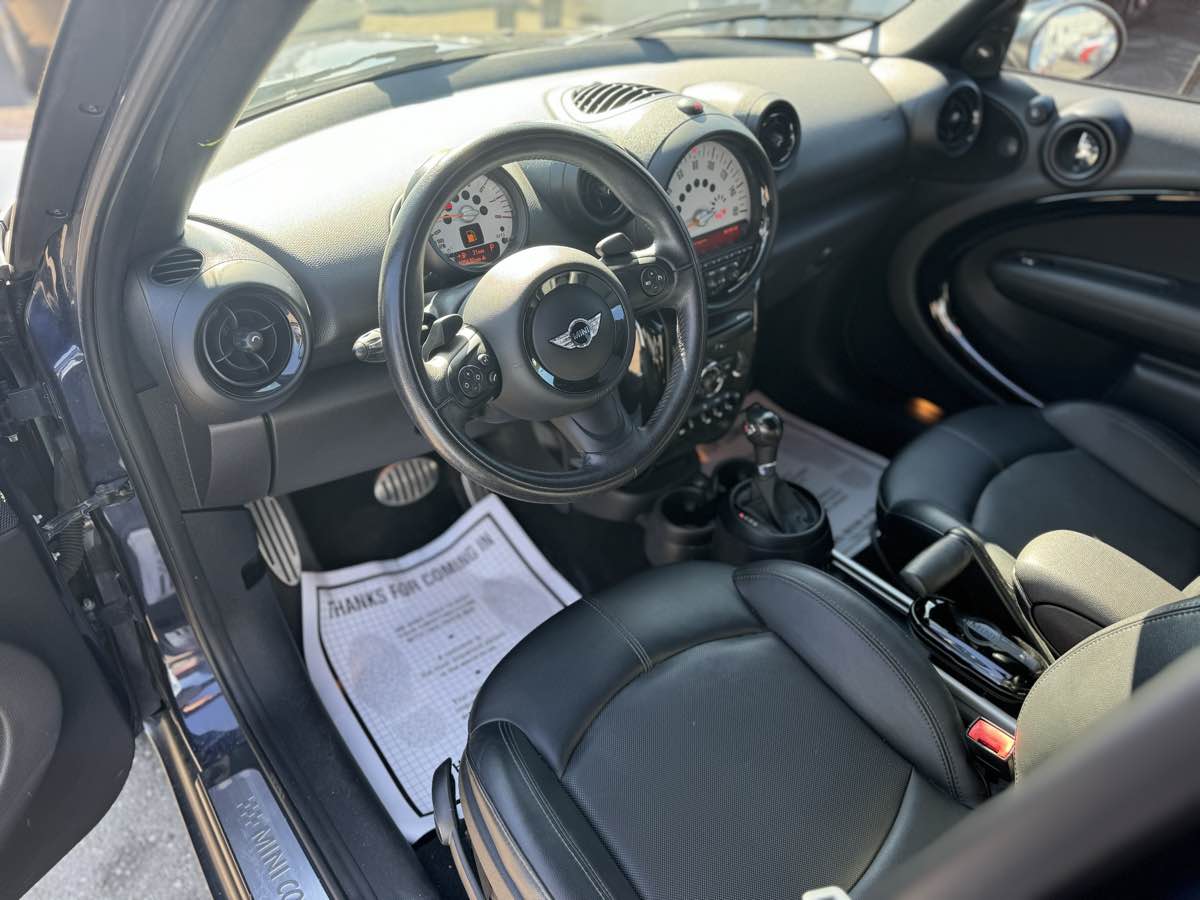 2014 Mini Countryman S photo 9