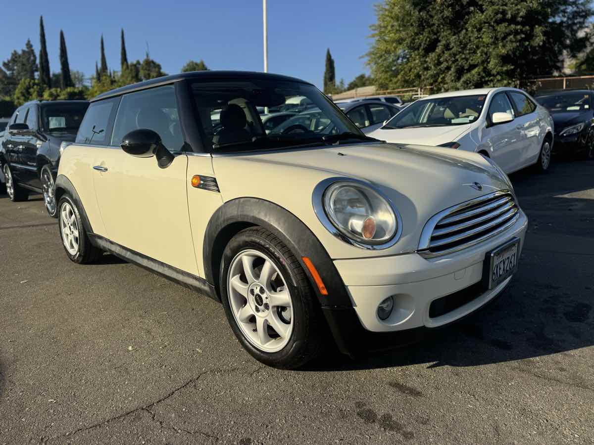 2010 MINI Cooper Hardtop 