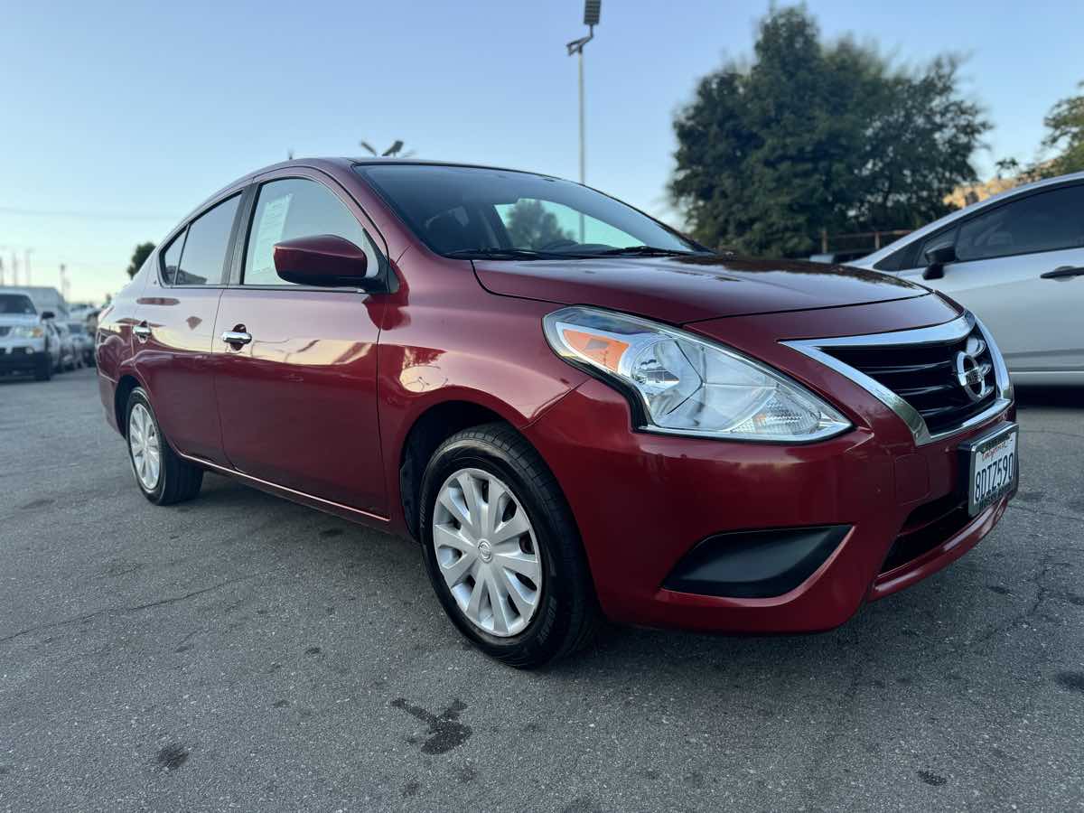 2018 Nissan Versa Sedan SV