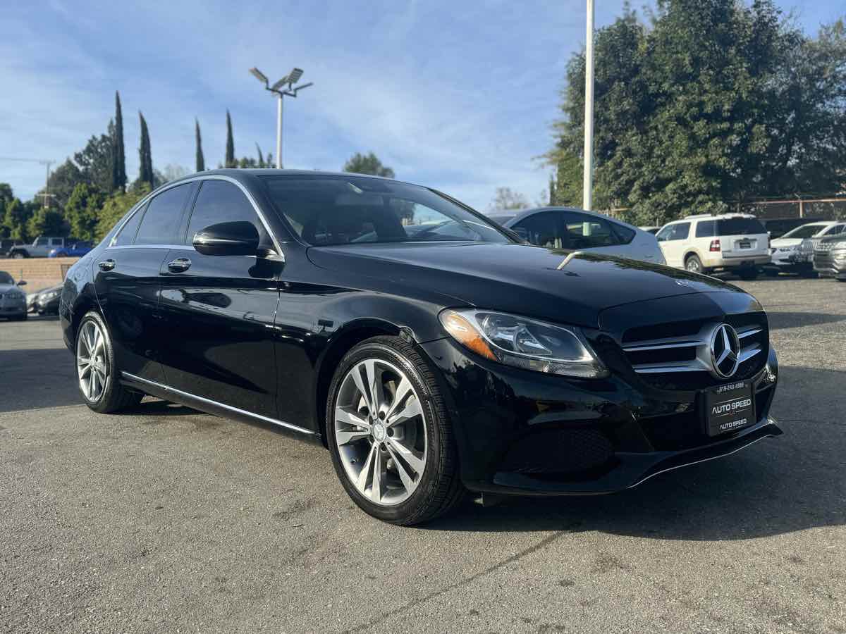 2016 Mercedes-Benz C 300 Sedan