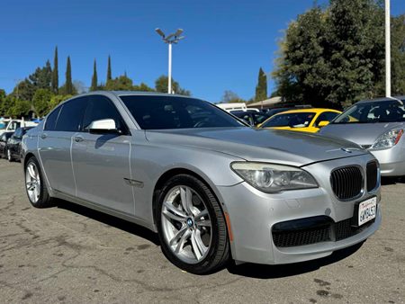 2012 BMW 7 Series 750i