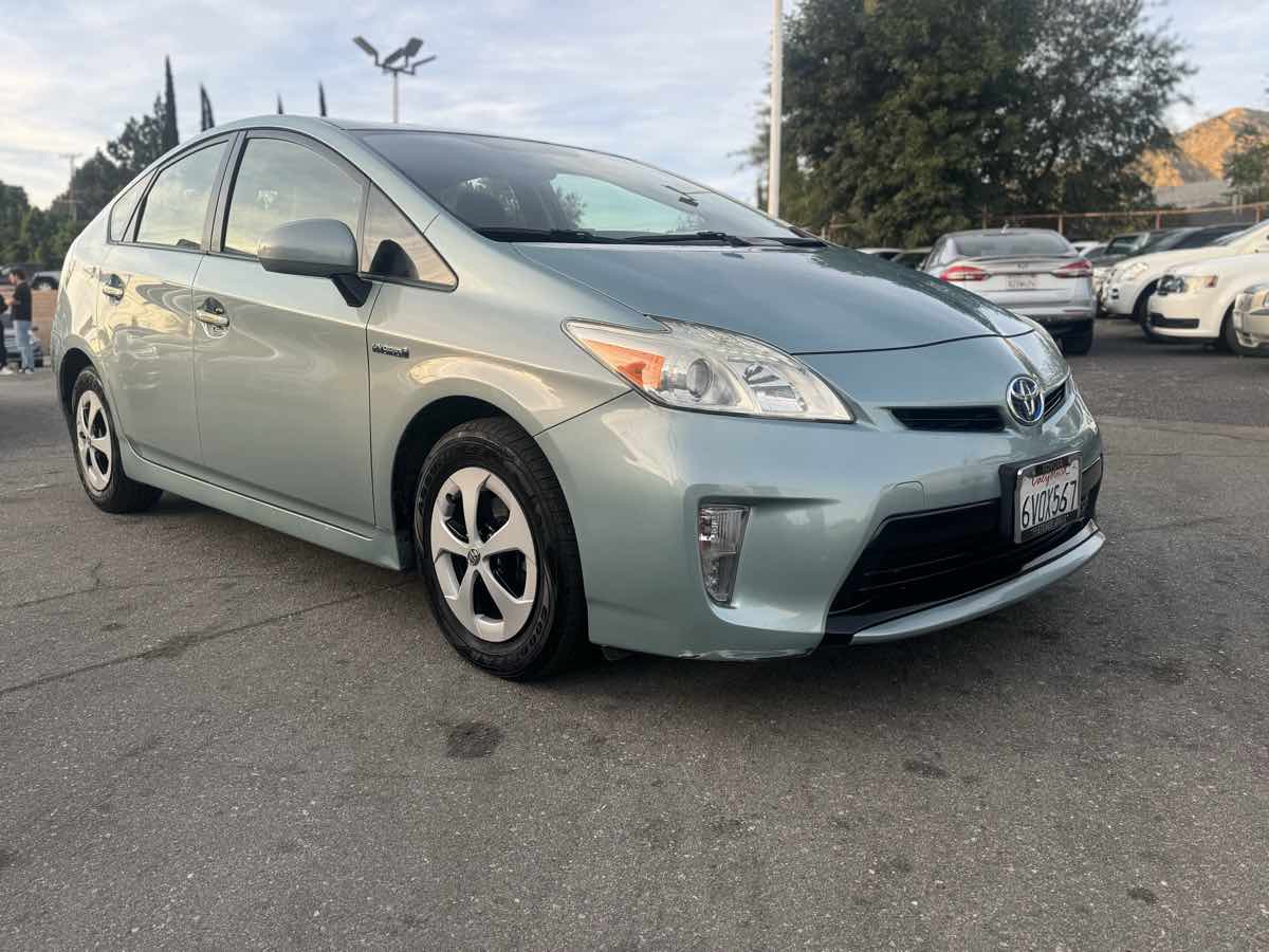 2012 Toyota Prius Two