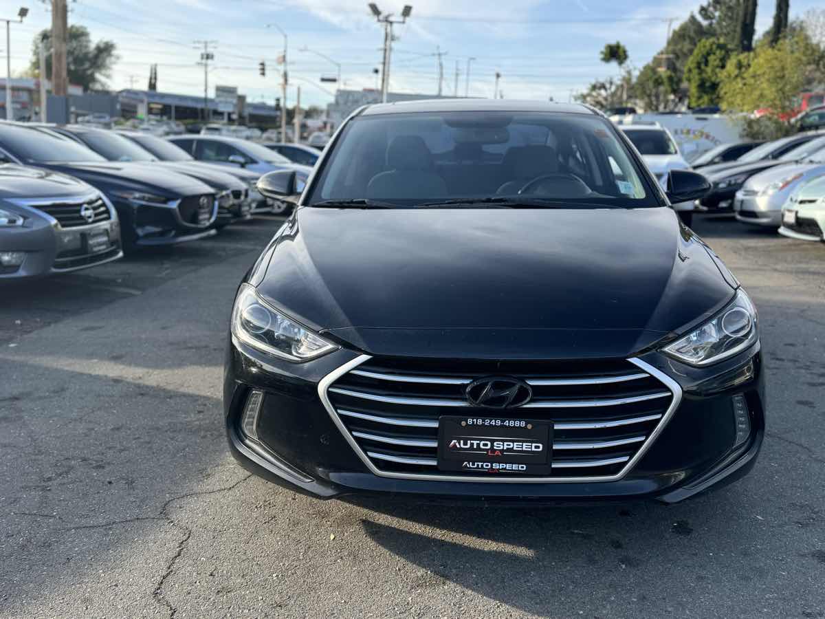 2018 Hyundai Elantra Value Edition photo 2