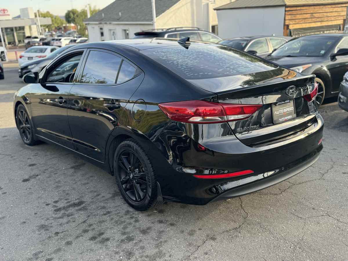 2018 Hyundai Elantra Value Edition photo 4