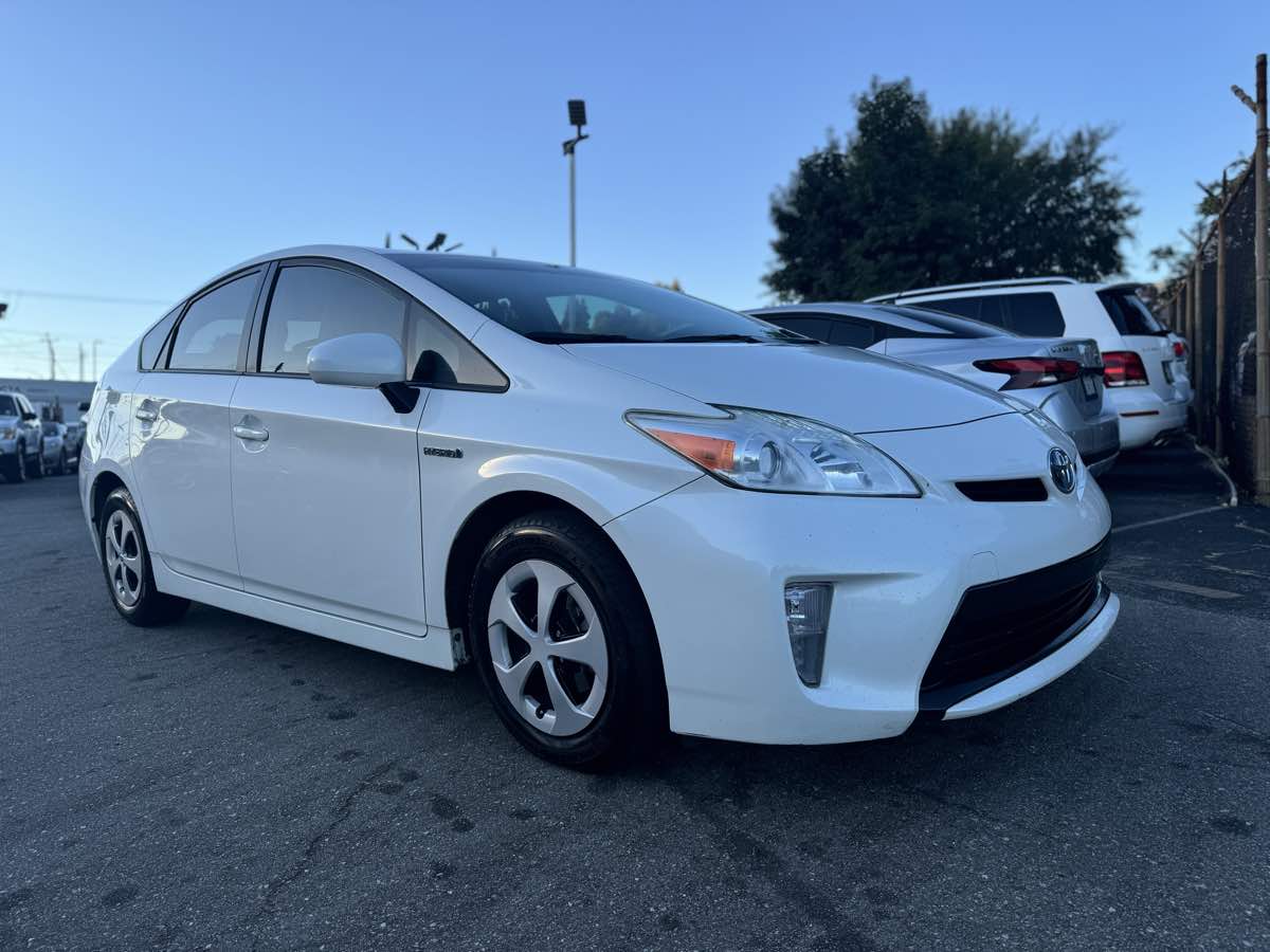 2012 Toyota Prius Two