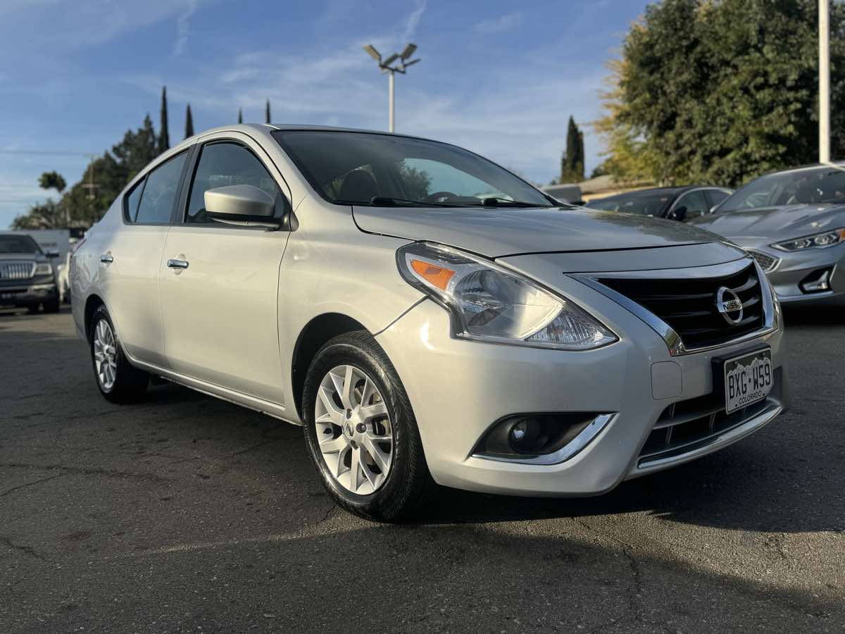 2018 Nissan Versa Sedan SV