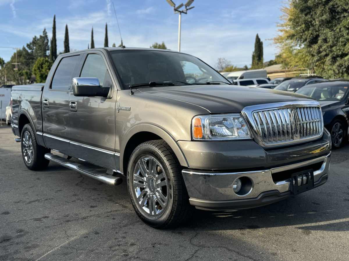 2007 Lincoln Mark LT 