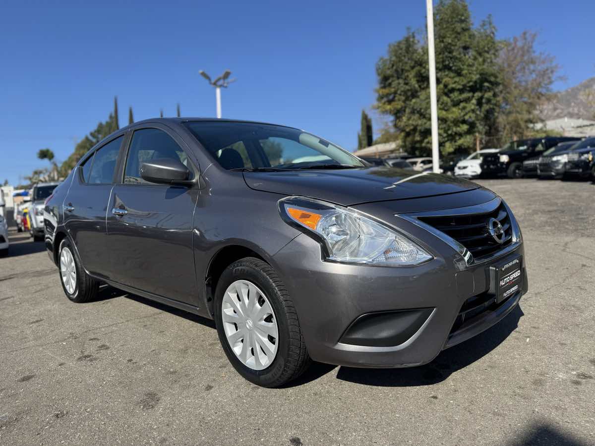 2017 Nissan Versa Sedan SV