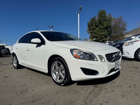 2013 Volvo S60 T5 Premier