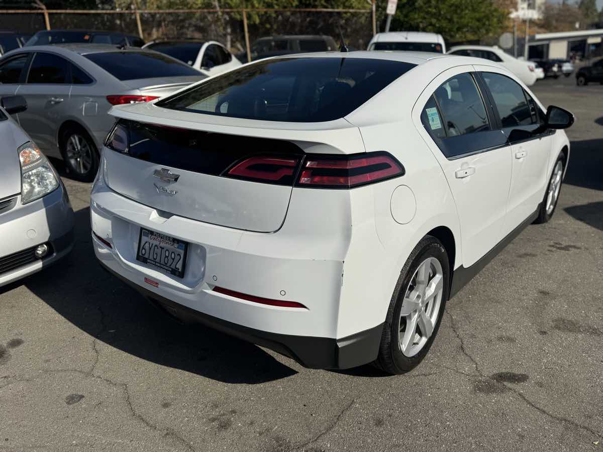 2013 Chevrolet Volt Base photo 7