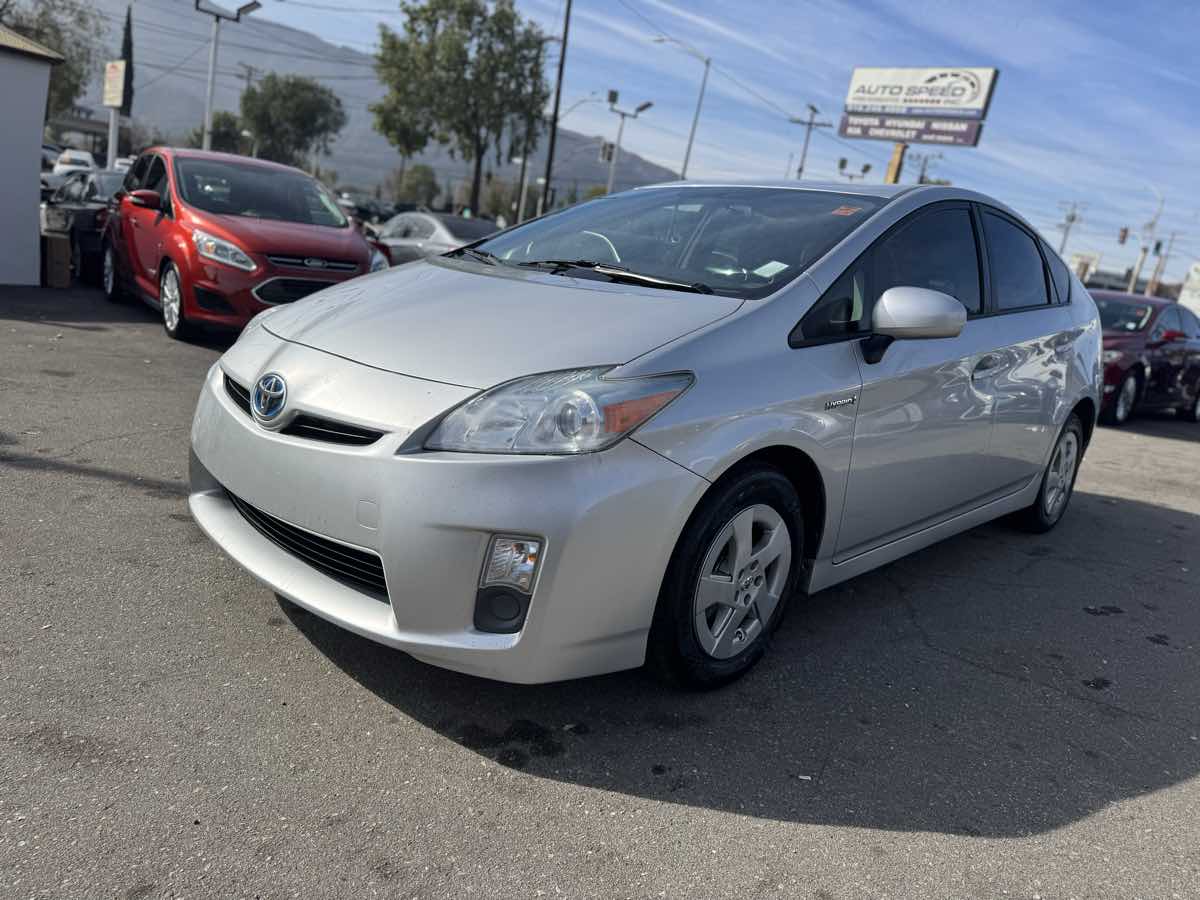 2011 Toyota Prius I photo 3