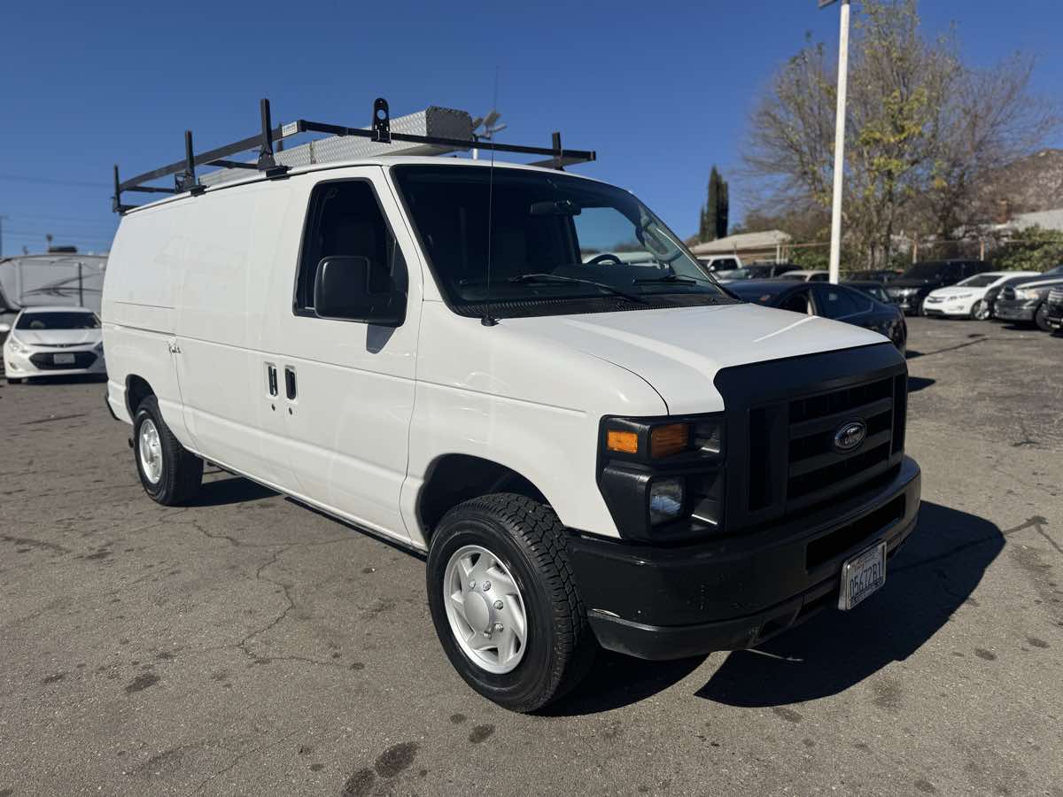 2012 Ford Econoline Cargo Van Super Duty Commercial