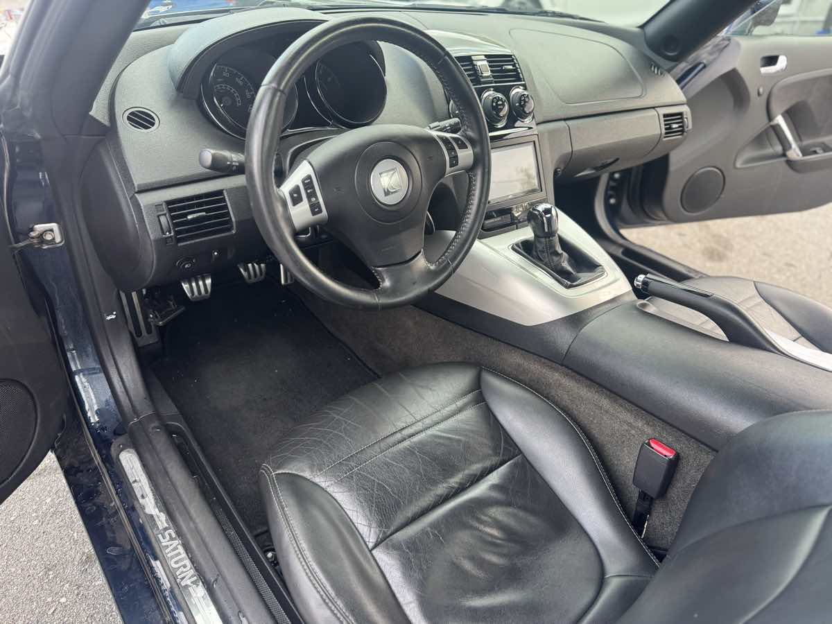 2007 Saturn Sky photo 11