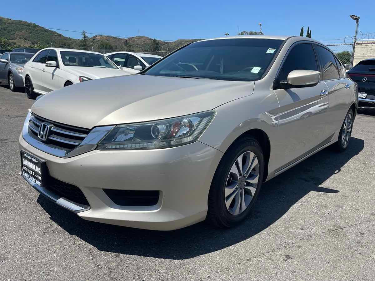2014 Honda Accord LX photo 3