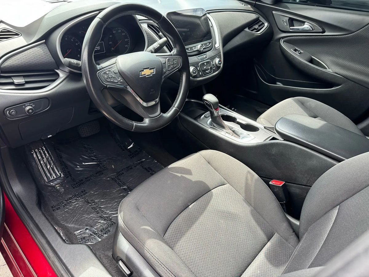 2021 Chevrolet Malibu RS - Photo 10