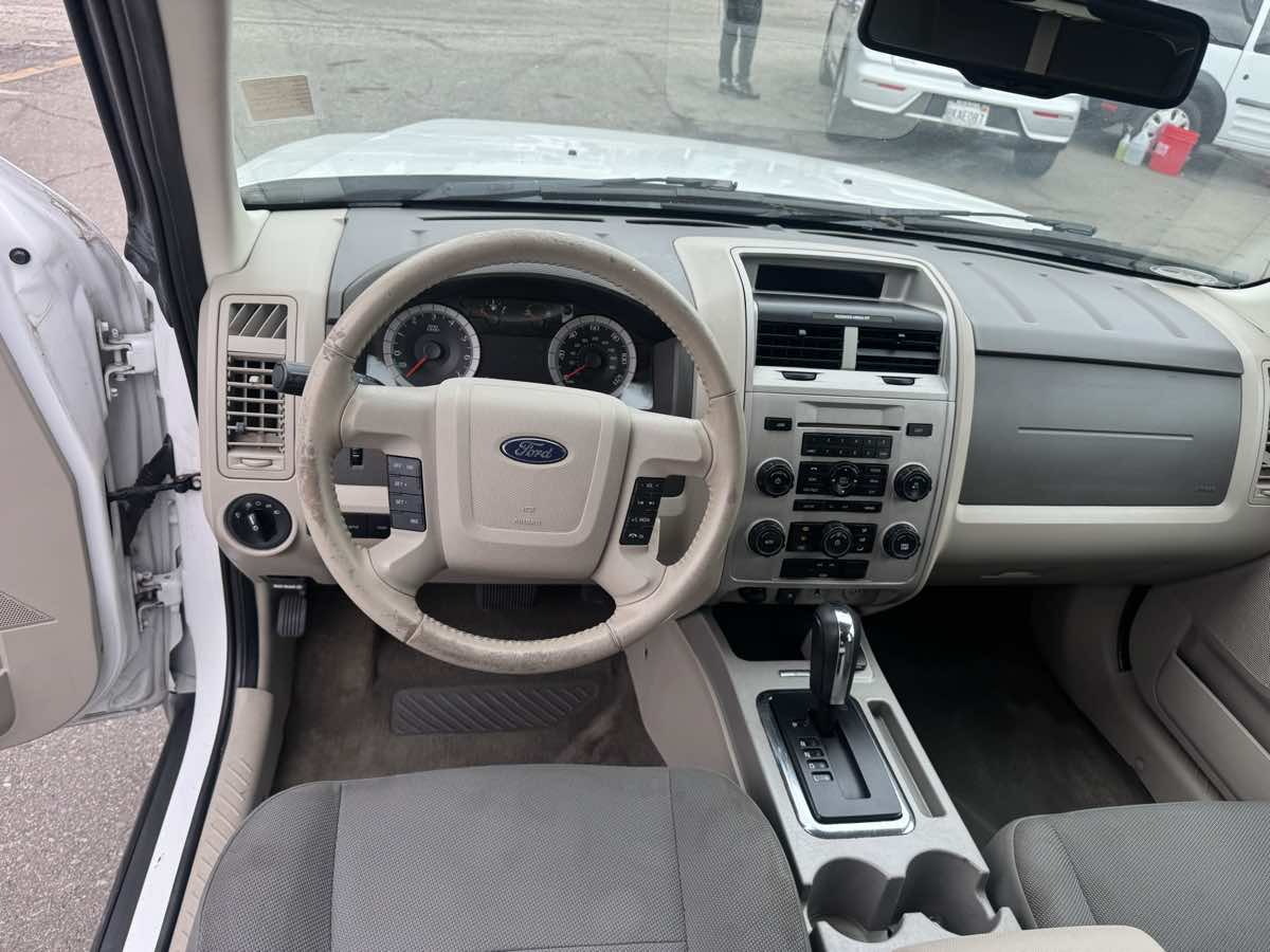 2009 Ford Escape Hybrid photo 10