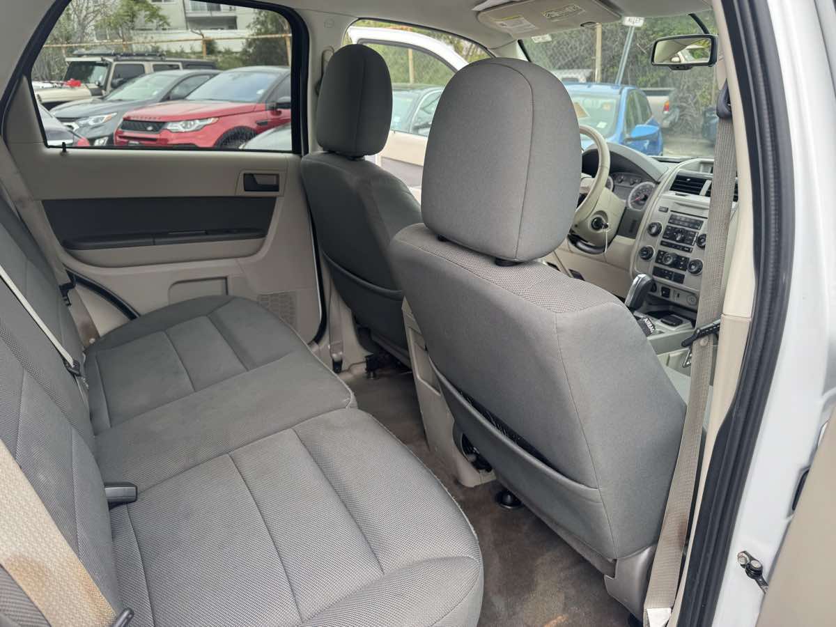 2009 Ford Escape Hybrid photo 12