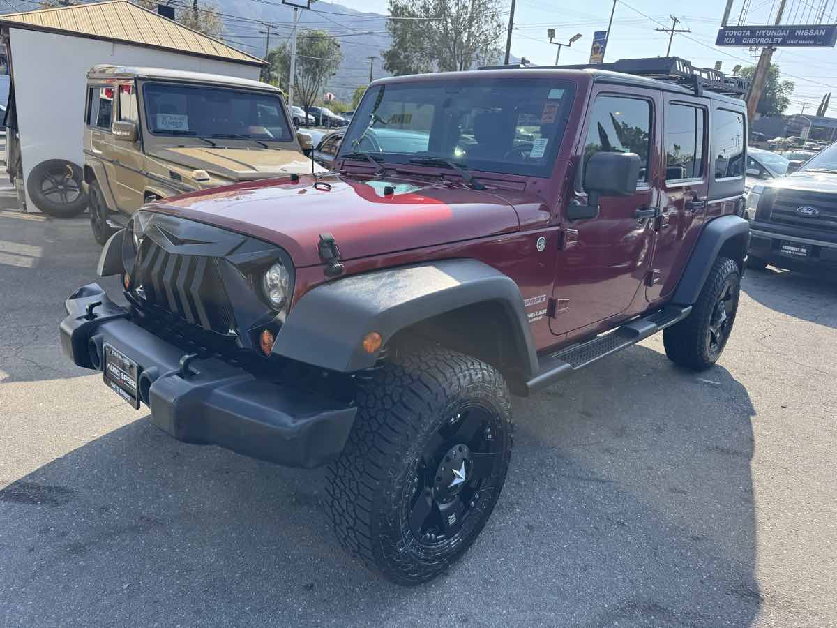 2013 Jeep Wrangler Unlimited Sport photo 3