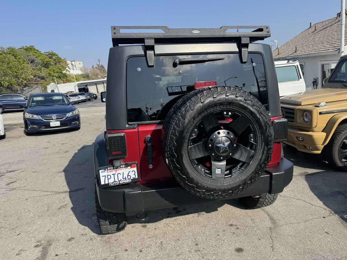 2013 Jeep Wrangler Unlimited Sport photo 5