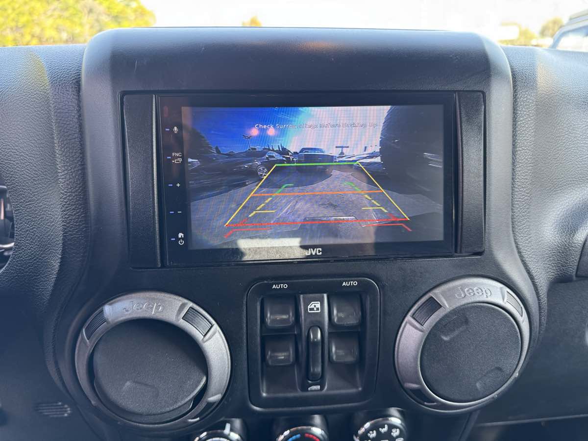 2013 Jeep Wrangler Unlimited Sport photo 20