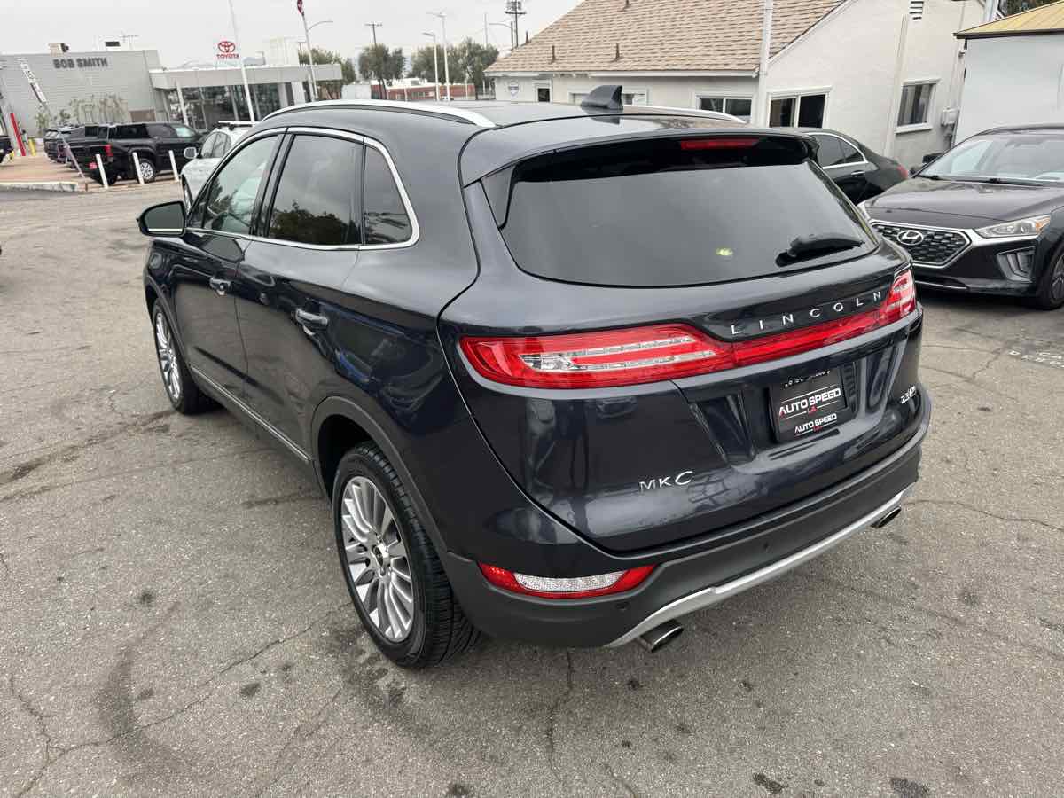 2015 Lincoln MKC Select photo 4