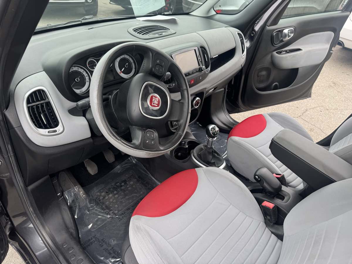 2014 Fiat 500L Easy photo 10