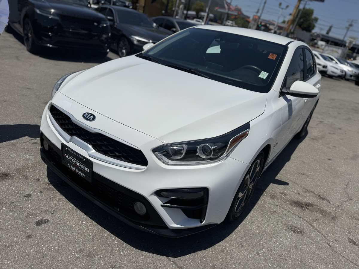 2021 Kia Forte LXS - Photo 3