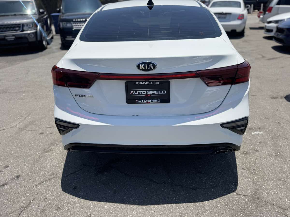 2021 Kia Forte LXS - Photo 6