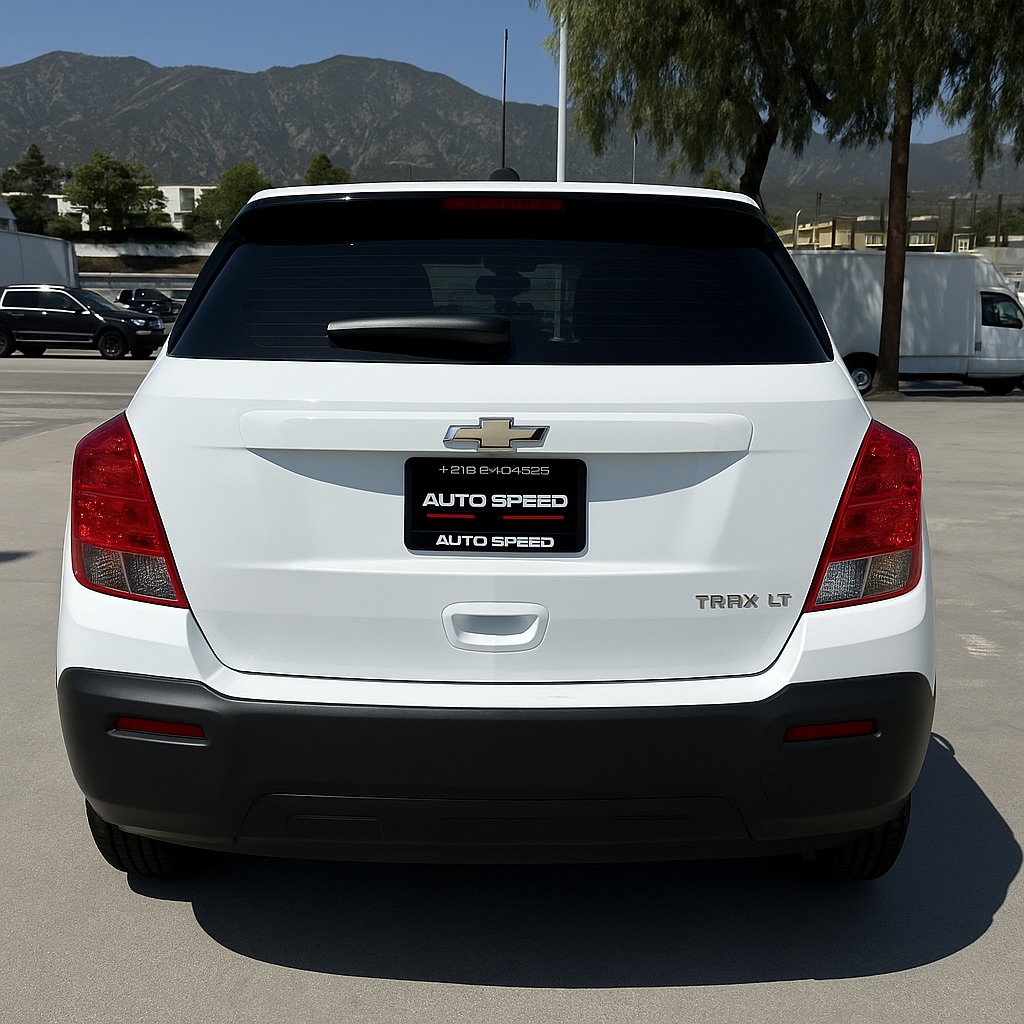 2016 Chevrolet Trax LS photo 3