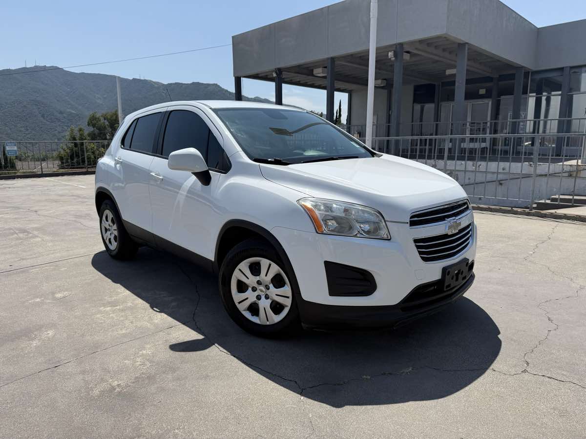 2016 Chevrolet Trax LS photo 11