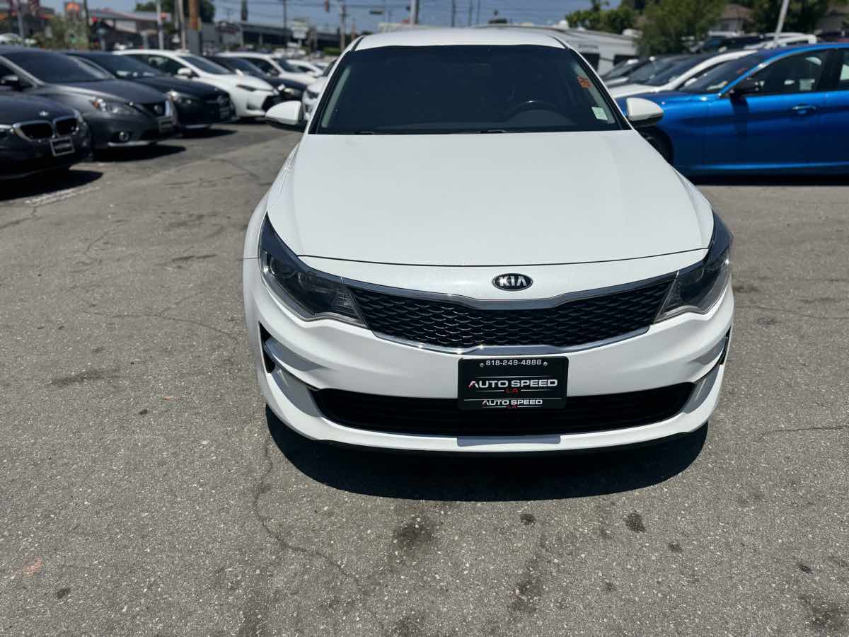 2016 Kia Optima LX Turbo photo 2