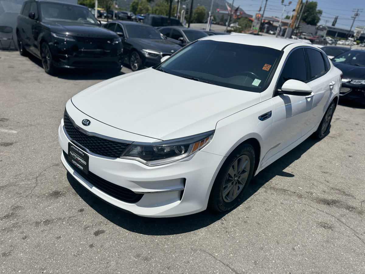 2016 Kia Optima LX Turbo photo 3